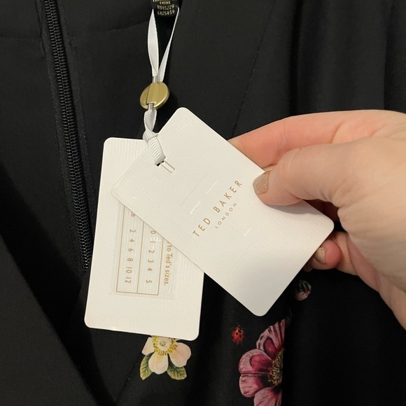 Ted Baker
ELEAANN Oracle Turn Up Hem Jumpsuit - Picture 7 of 11